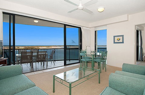 Windward Passage, Golden Beach - Surfers Gold Coast 5