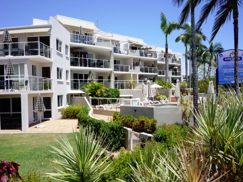 Regatta Riverfront Apartments - Surfers Gold Coast 6