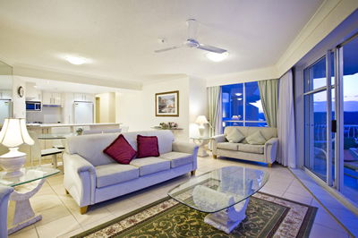 19th Avenue On The Beach - Surfers Gold Coast 9