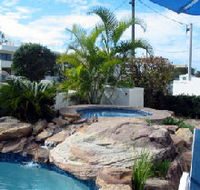 Estoril On Moffat Holiday Apartments - Surfers Gold Coast