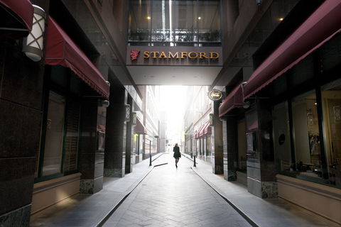 Stamford Plaza Melbourne - Surfers Gold Coast 2
