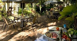 Tropic Towers Apartments - Surfers Gold Coast 3