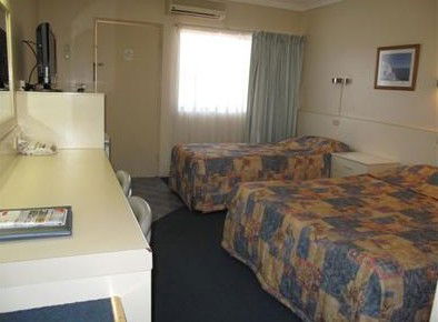 Acacia Motel - Surfers Gold Coast 4
