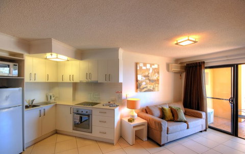 Windsurfer Resort - Surfers Gold Coast 1