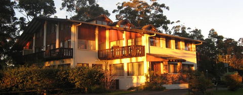 Chalet Swisse Spa Retreat - Surfers Gold Coast 4