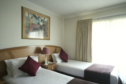 Cairns Sheridan Hotel - Surfers Gold Coast 3