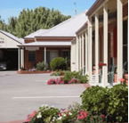 Yackandandah Motor Inn - Surfers Gold Coast