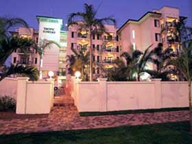 Tropic Towers Apartments - Surfers Gold Coast 0