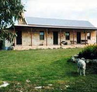 Mt Dutton Bay Woolshed Heritage Cottage - Surfers Gold Coast