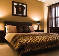 McLaren Vale Studio Apartments - Surfers Gold Coast
