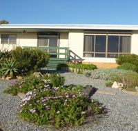 Oaklands Beach House - Surfers Gold Coast