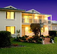 Emaroo Port Hughes - Surfers Gold Coast