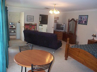Magill Accommodation - Surfers Gold Coast 1