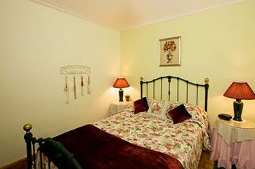 Sarah's Cottage - Surfers Gold Coast 2