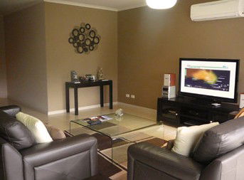 MG Delux Apartment - Surfers Gold Coast 1