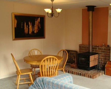 Riddlesdown Cottage - Surfers Gold Coast 3
