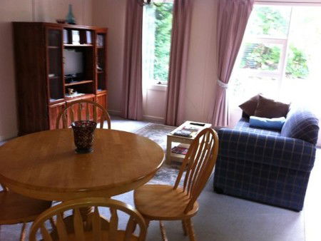 Riddlesdown Cottage - Surfers Gold Coast 5