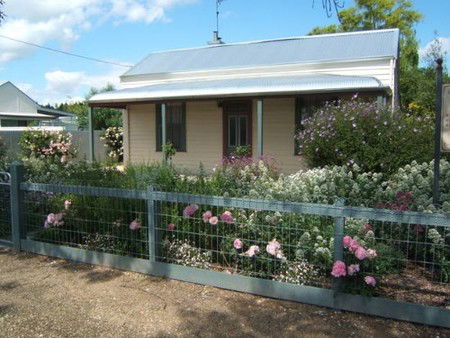 Willowbrook Cottages - Surfers Gold Coast 2