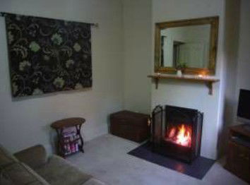 River Walk Cottage - Surfers Gold Coast 2