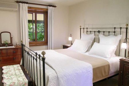 Seppeltsfield Vineyard Cottage - Surfers Gold Coast 2