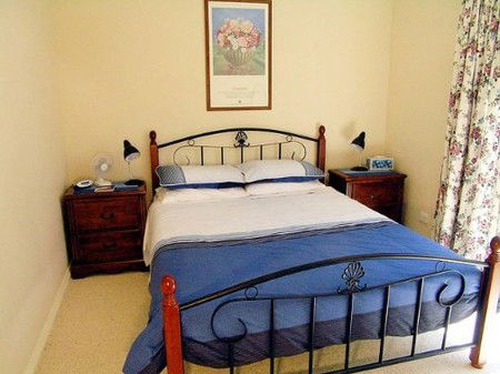 Kangaroo Island Garden Cottages - Surfers Gold Coast 4