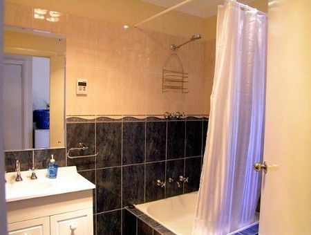 Kangaroo Island Garden Cottages - Surfers Gold Coast 5