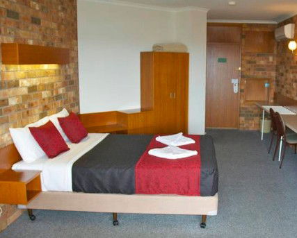 Kangaroo Island Seaside Inn - Surfers Gold Coast 1