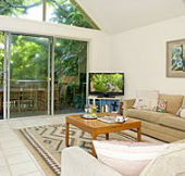 Absolute Beachfront Belongil Summerhouse - Surfers Gold Coast
