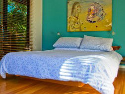 Akasha Beach Retreat - Surfers Gold Coast 4