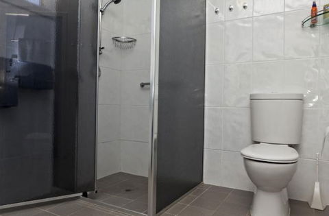 Modra's Apartments Tumby Bay - Surfers Gold Coast 0