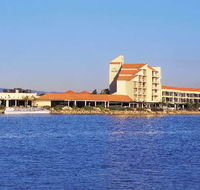 The Lakes Resort Hotel - Surfers Gold Coast