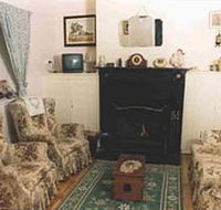 Lavender Cottage Bed And Breakfast Accommodation - Surfers Gold Coast