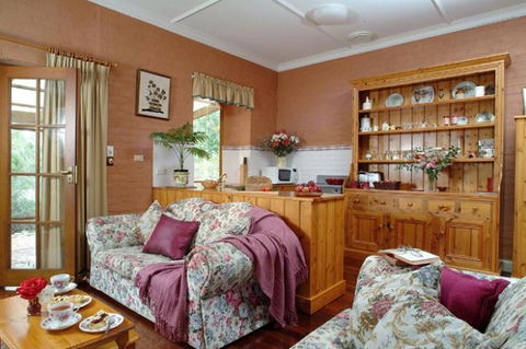 Amanda's Cottage 1899 - Surfers Gold Coast 4
