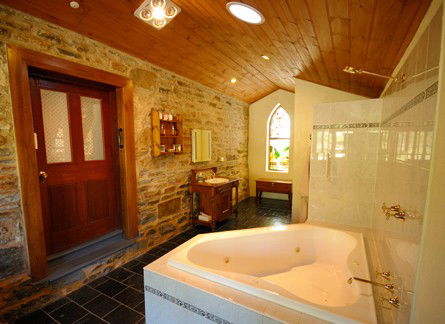 The Old Oak Bed And Breakfast - The Barn - Surfers Gold Coast 2