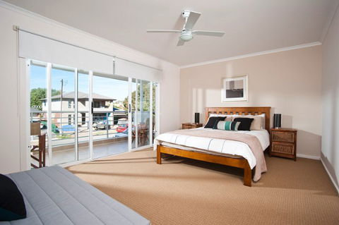 Coast & Vines @ Moana Beach - Surfers Gold Coast 3