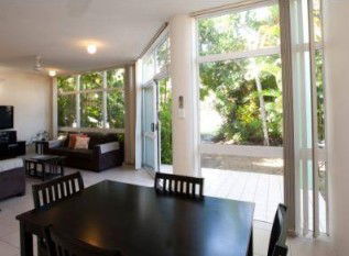 Tropical Nites - Surfers Gold Coast 5