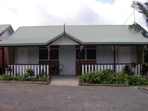 Cooktown Motel Pam's Place - Surfers Gold Coast 2