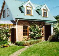 Conmel Cottage - Surfers Gold Coast