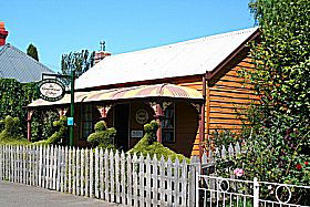Westbury Gingerbread Cottages - The - Surfers Gold Coast 0