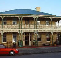 Richmond Arms Hotel - The - Surfers Gold Coast