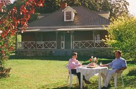Hartzview Vineyard Homestead - Surfers Gold Coast 0