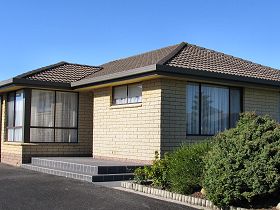 Vera May Apartment - Surfers Gold Coast 0