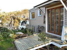 Flotsam Studio - Surfers Gold Coast 0