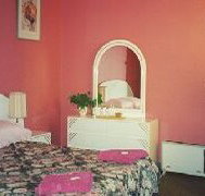 Ringwood Hotel - Surfers Gold Coast