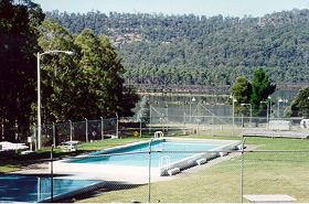 Wayatinah Lakeside Caravan Park - Surfers Gold Coast 0
