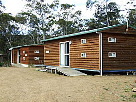 Hobart Bush Cabins - Surfers Gold Coast 0