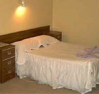 Midlands Hotel - Surfers Gold Coast