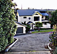 Launceston Bed and Breakfast Retreat - Surfers Gold Coast