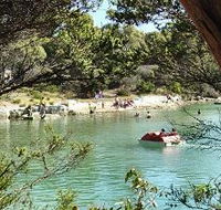 Crayfish Creek Van and Cabin Park and Spa House - Surfers Gold Coast