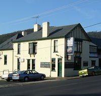 Bush Inn - Surfers Gold Coast